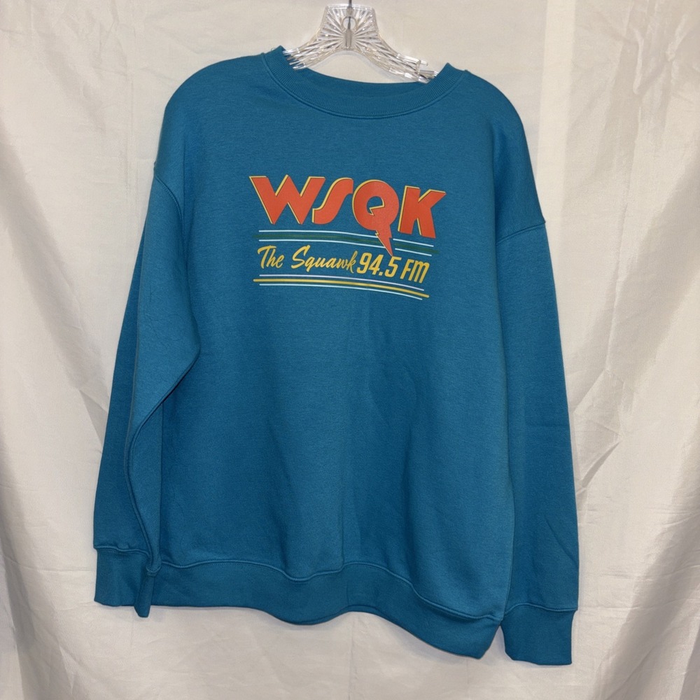 Blue WSQK The Squawk 94.5 FM Graphic Crew Neck Pullover Sweatshirt M